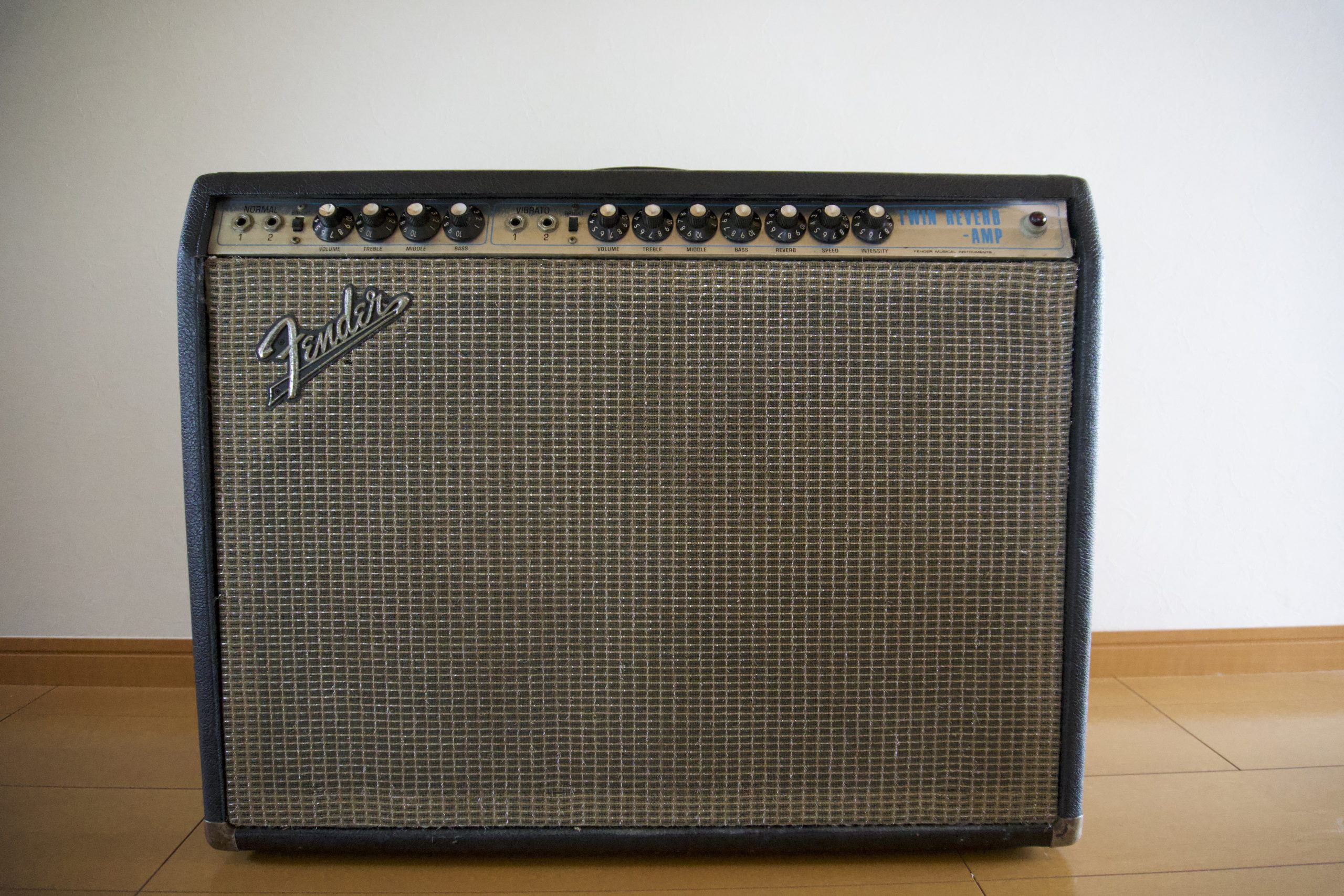 Fender TWIN REVERB フェンダーツインリバーブ 銀パネ 70年代 - アンプ